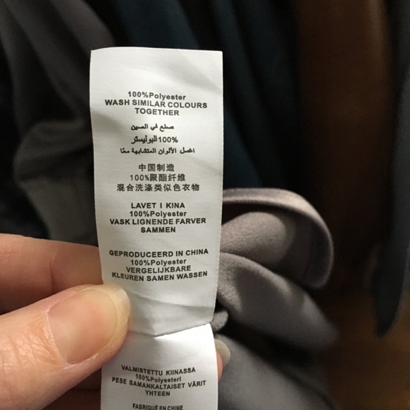 Misguided button down pussy bow satin dress - Picture 13 of 13